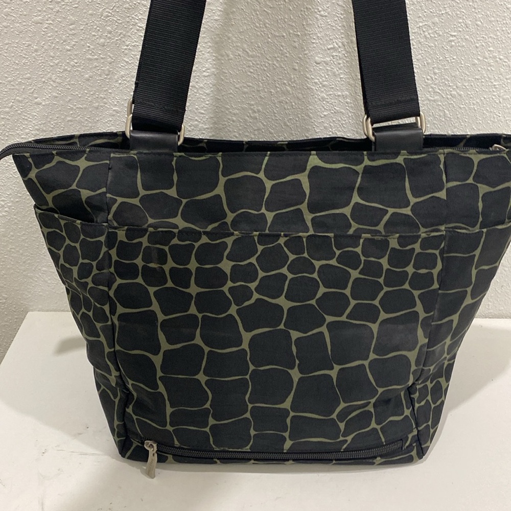 Baggallini Town Tote- Solid Nylon Crinkle,Black A… - image 2